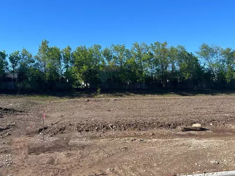 11435 W Tess Crk #LT 5, Franklin, WI 53132