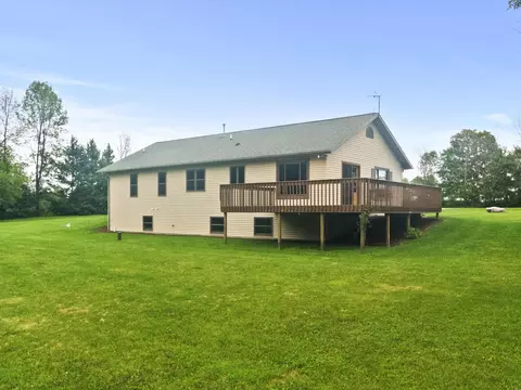 4444 Clover, Manitowoc, WI 54220