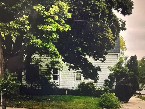 6564 N 43rd, Milwaukee, WI 53209