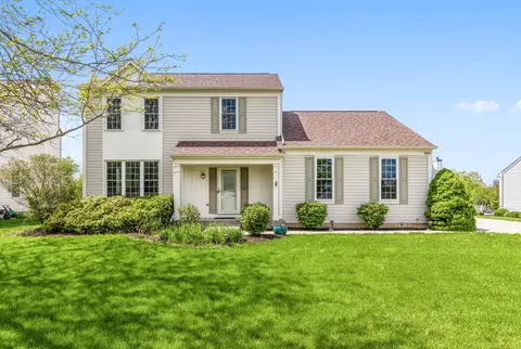 8423 S 49th, Franklin, WI 53132