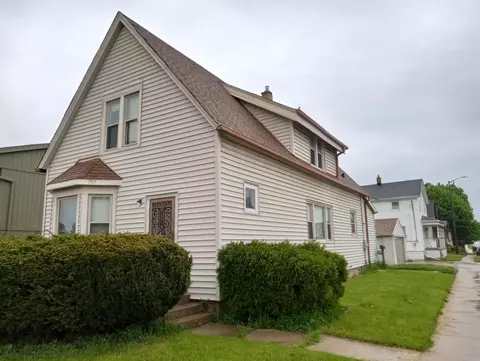 1515 17th, South Milwaukee, WI 53172