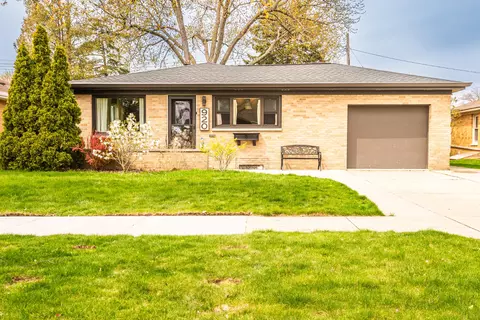 920 Illinois, Racine, WI 53405