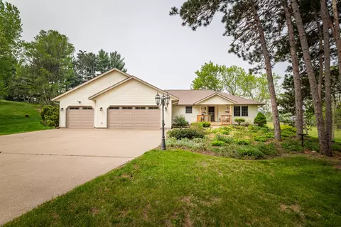 n13585 Arabian Lane, Trempealeau, WI 54661