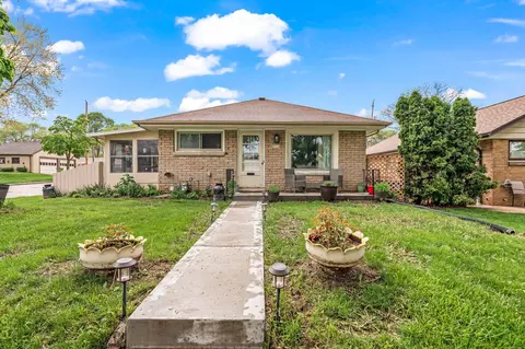 3775 S 53rd, Milwaukee, WI 53220