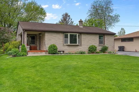 4928 Lakeshore, Sheboygan, WI 53083