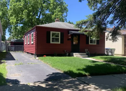 3423 S Kansas, Milwaukee, WI 53207