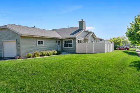 w199n17070 Ridgeway, Jackson, WI 53037
