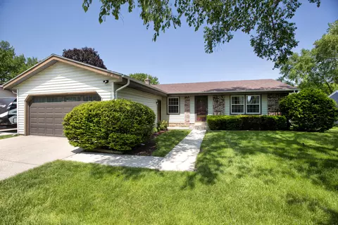 1258 Market, Waukesha, WI 53189