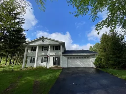 w316n714 Heather, Delafield, WI 53018