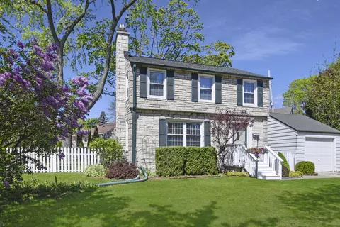 3241 S 45th, Greenfield, WI 53219