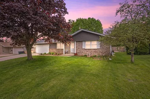 8143 S 58th, Franklin, WI 53132