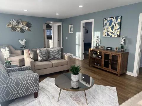 2132 35th, Kenosha, WI 53140