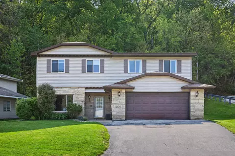 1900 Sunset, La Crosse, WI 54601