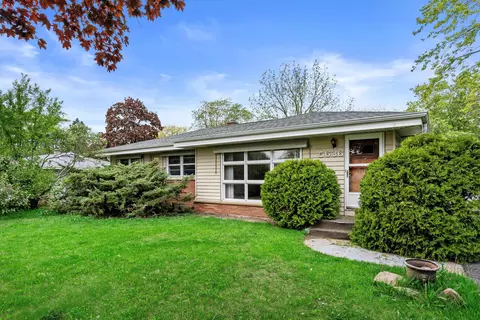 5636 W Range, Brown Deer, WI 53223