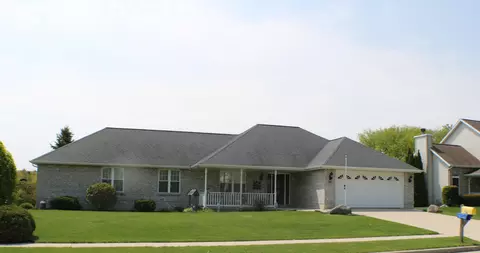 4801 Veranda, Manitowoc, WI 54220