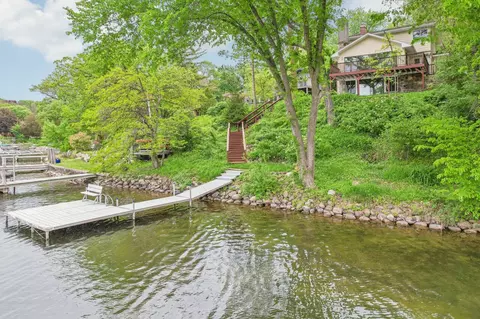 w1252 South Shore Drive, Palmyra, WI 53156