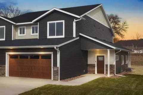 6125 River Run, La Crosse, WI 54601