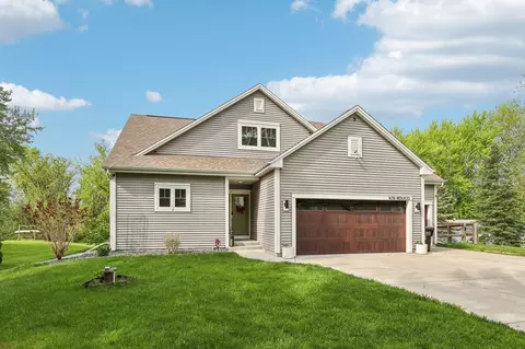 n38w26820 Glacier, Pewaukee, WI 53072