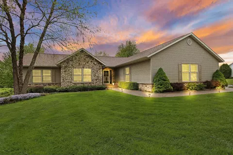 9060 374th, Randall, WI 53181