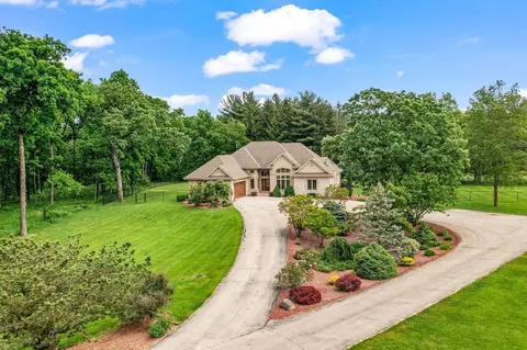 14922 Washington, Yorkville, WI 53182