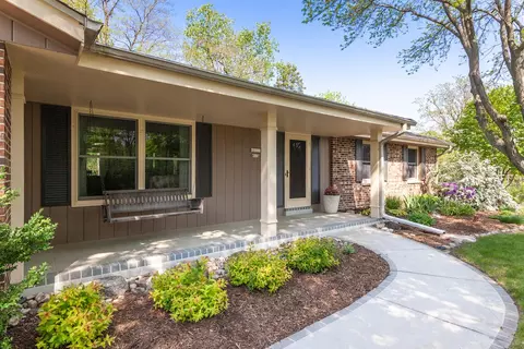 w314n1111 Yorktown, Delafield, WI 53018