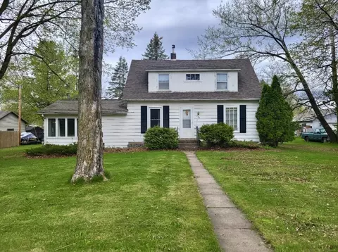 321 S 4th, Luck, WI 54853