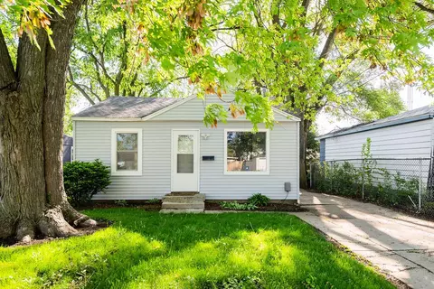 1629 Oregon, Racine, WI 53405