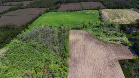 Lt1 Boltonville, Farmington, WI 53040