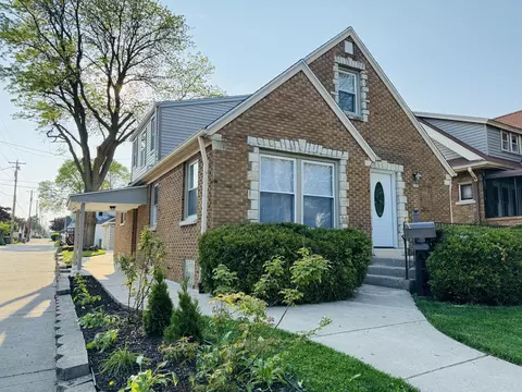 3059 S 38th, Milwaukee, WI 53215