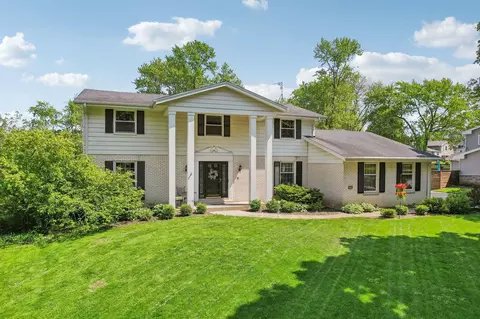 2820 N 117th, Wauwatosa, WI 53222