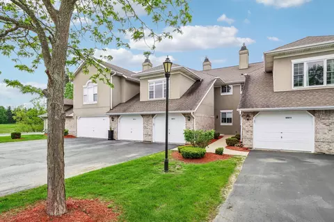 9257 W Elm UNIT C, Franklin, WI 53132