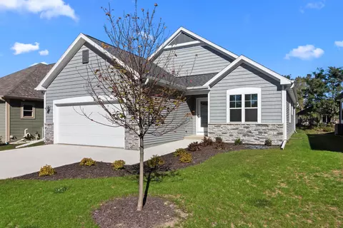 309 Evan, Lake Geneva, WI 53147
