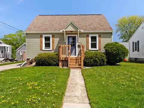 1425 S 32nd, Manitowoc, WI 54220