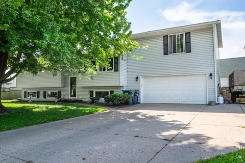 3804 Elm, La Crosse, WI 54601