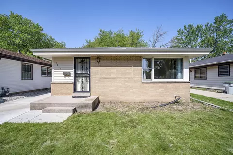 7019 N 41st, Milwaukee, WI 53209