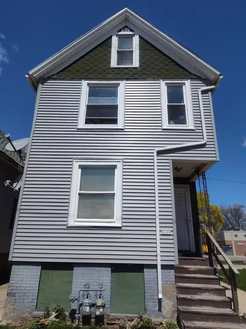 2608 W Walnut #2608A, Milwaukee, WI 53205