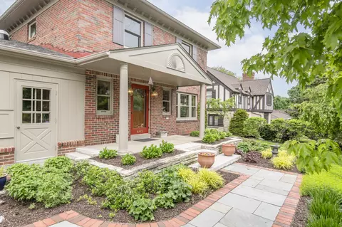 401 Windsor, Waukesha, WI 53186
