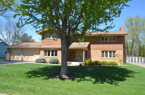 2529 Madison, La Crosse, WI 54601