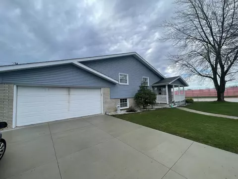 2201 Loraine, Racine, WI 53404