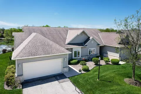 5313 S Butterfield, Greenfield, WI 53221