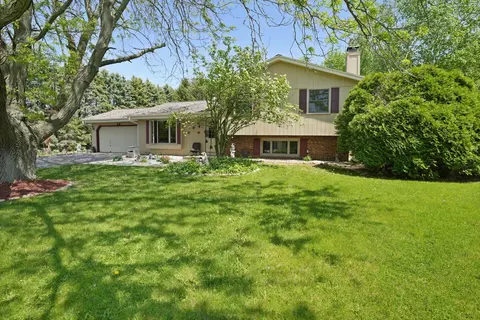 n6478 Long Meadow Drive, Lafayette, WI 53121