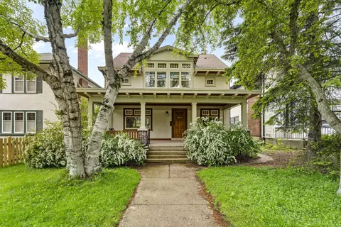 3041 N Murray, Milwaukee, WI 53211