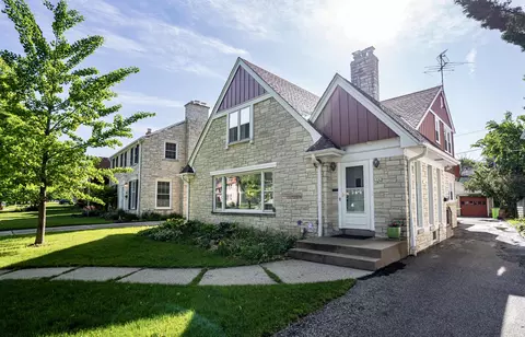 2740 N Avondale #2742, Milwaukee, WI 53210