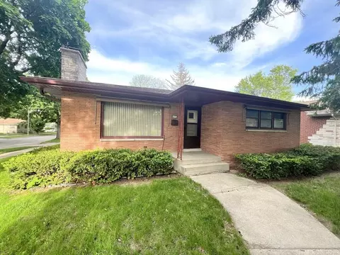 4876 N 89th, Milwaukee, WI 53225