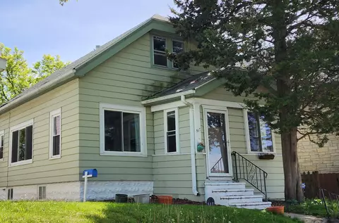 517 Michigan, South Milwaukee, WI 53172