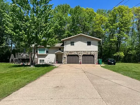 3121 Larson, Biron, WI 54494
