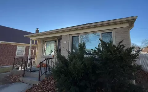 8221 W Lorraine, Milwaukee, WI 53222