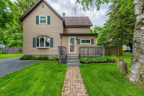 7294 N Vine, Lannon, WI 53046