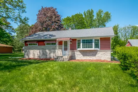 n58w18034 Birch, Menomonee Falls, WI 53051