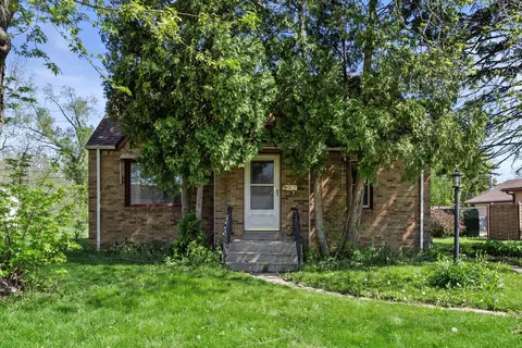 618 Park, South Milwaukee, WI 53172